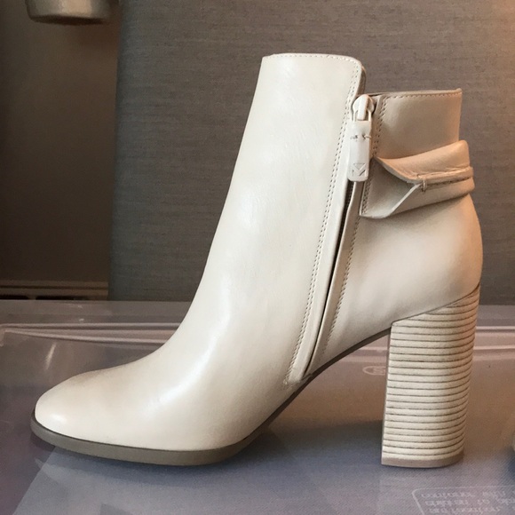 Mercedes Castillo leather ankle boot - never worn - Picture 4 of 7